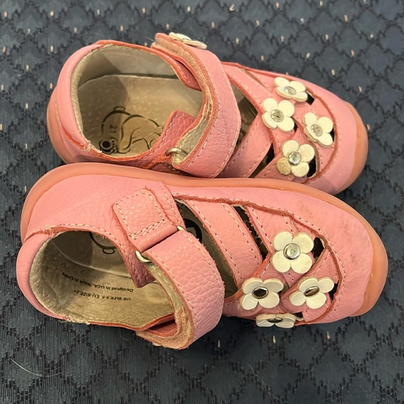 Toddler Pediped Mary Janes, Size 5.5 - Picture 7 of 12